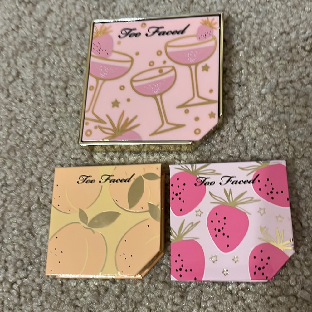 Too Faced Blush/Highlight dous